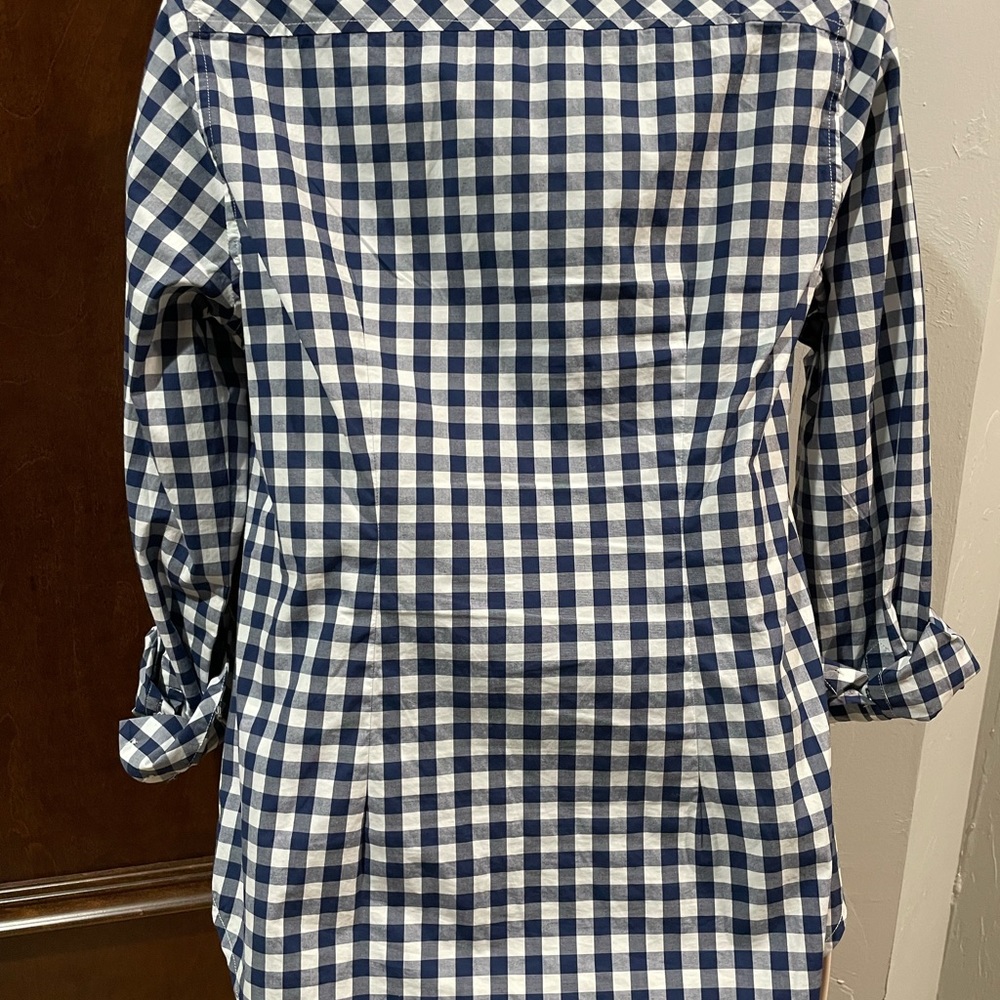Vineyard Vines Classic Button Up - Picture 6 of 7